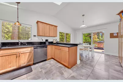 126 Peninsula Drive, Lake Almanor, CA 96137 - Photo 12