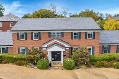 105 Lake Forest Drive - Photo 1