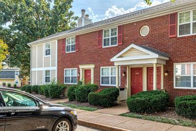 1505 E Swan Circle - Photo 1