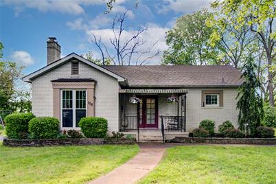 108 N Taylor - Photo 1