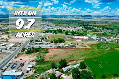 2091 S 1500 E, Vernal, UT 84078 - Photo 1