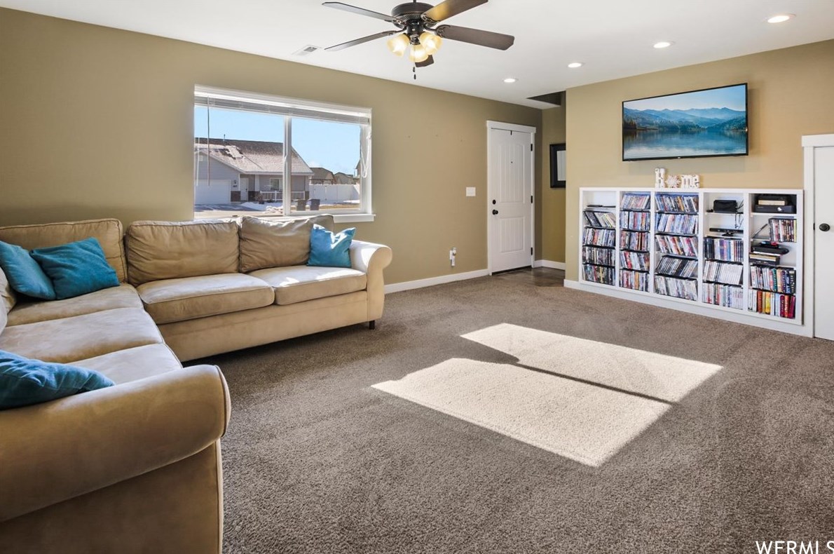 382 Indian Camp Rd, Ogden, UT 84404-4738