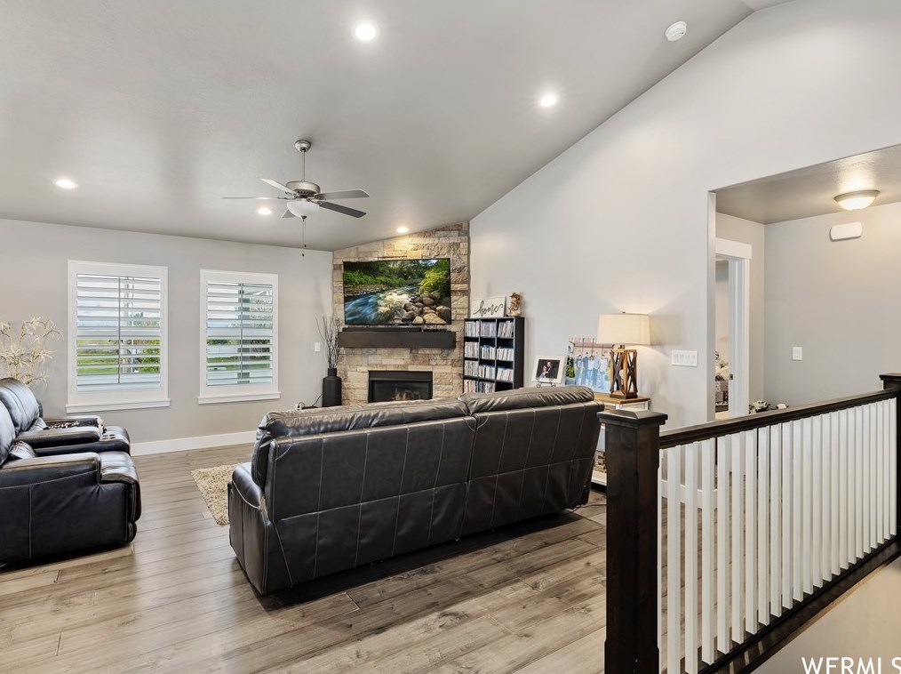 901 3050, Syracuse, UT 84075-8049