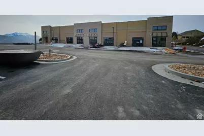 12488 S Rosecrest Rd W, Herriman, UT 84096 - Photo 4