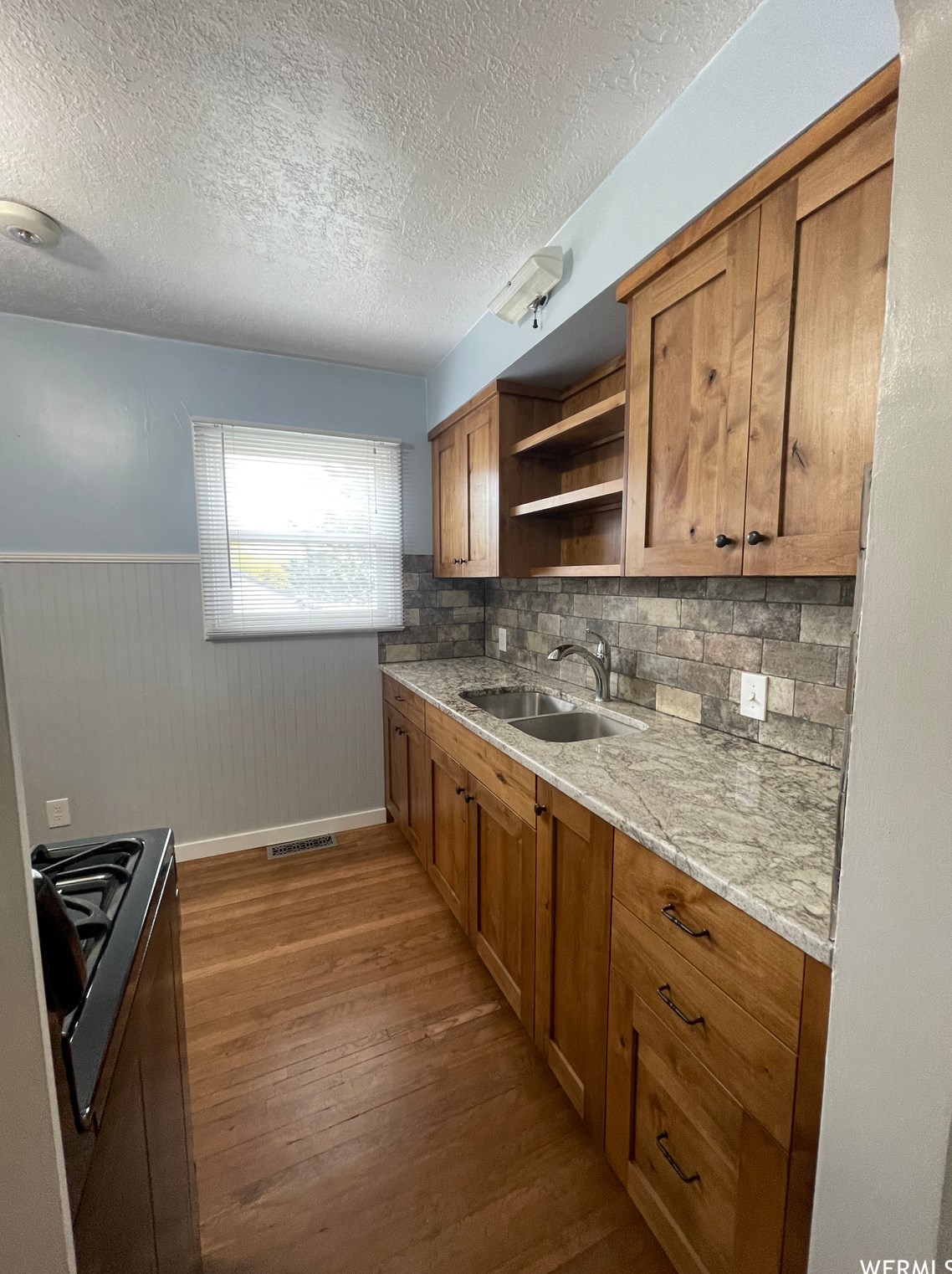 182 Gwen St, Ogden, UT 84404-4220