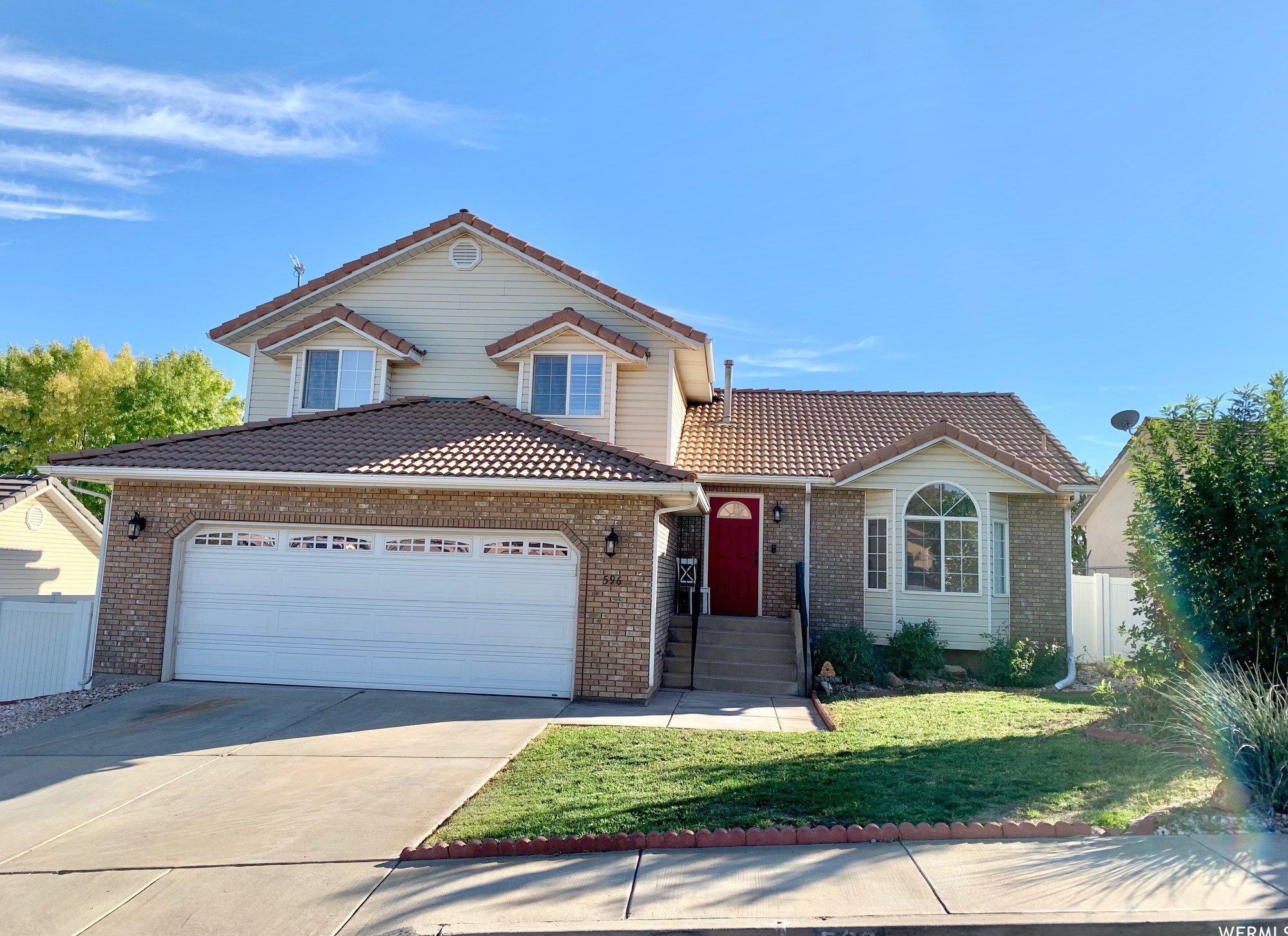 596 Spring Cir, Washington, UT 84780