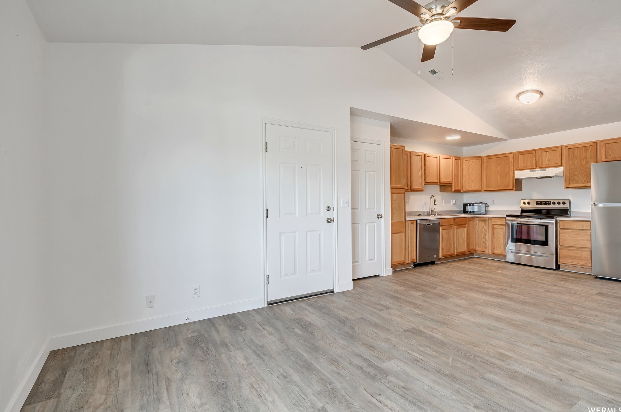 8065 Copperfield Pl, Pleasant Green, UT 84044-3932