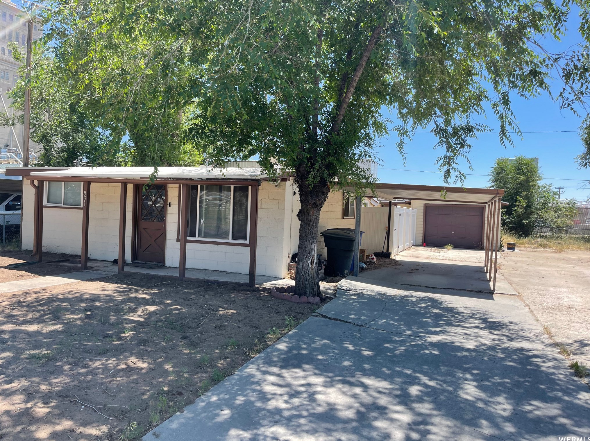 831 Doxey St, Ogden, UT 84401-3425