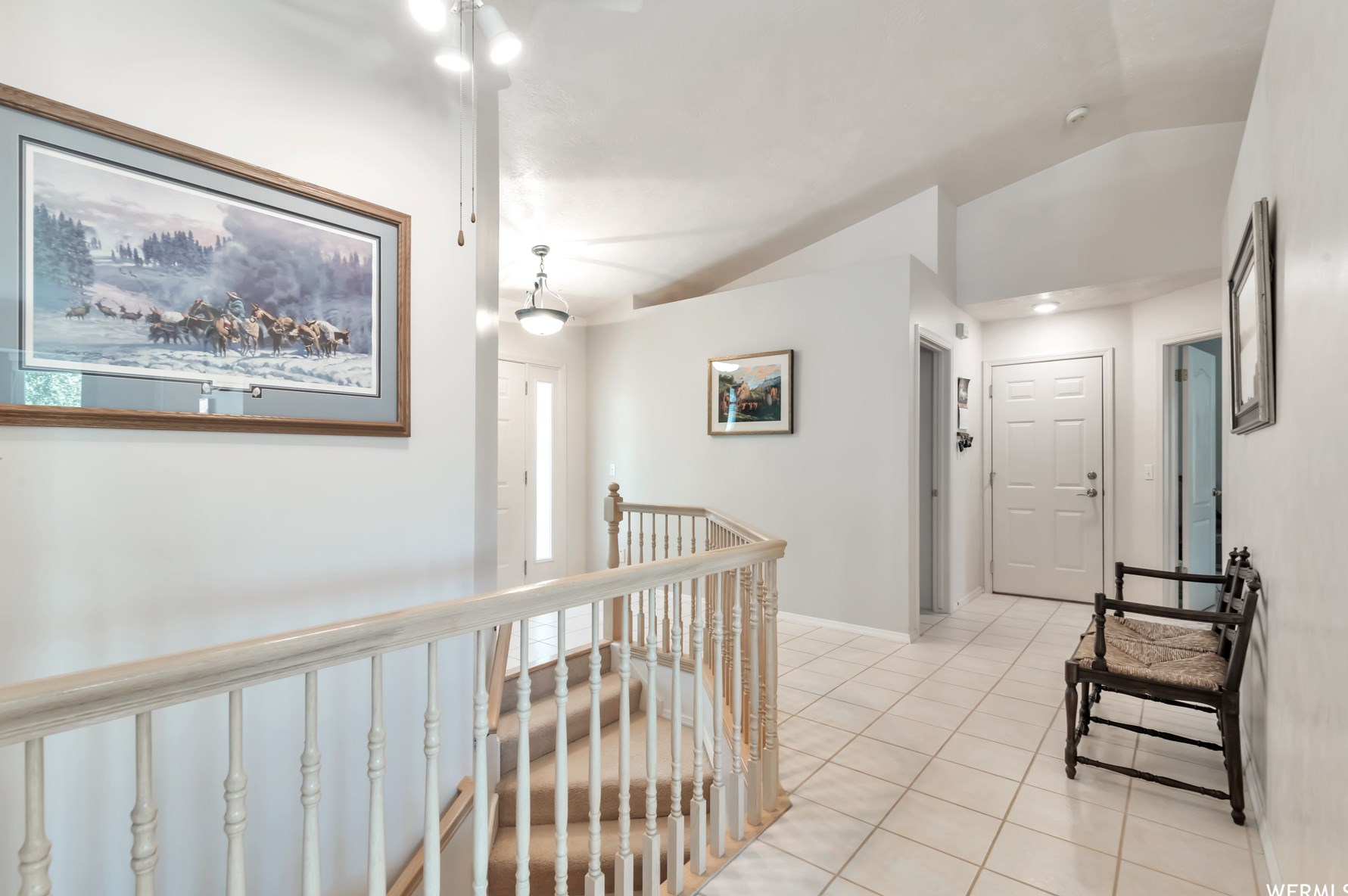 1214 Jordan Riv Dr, Riverton UT 84095-8250 exterior