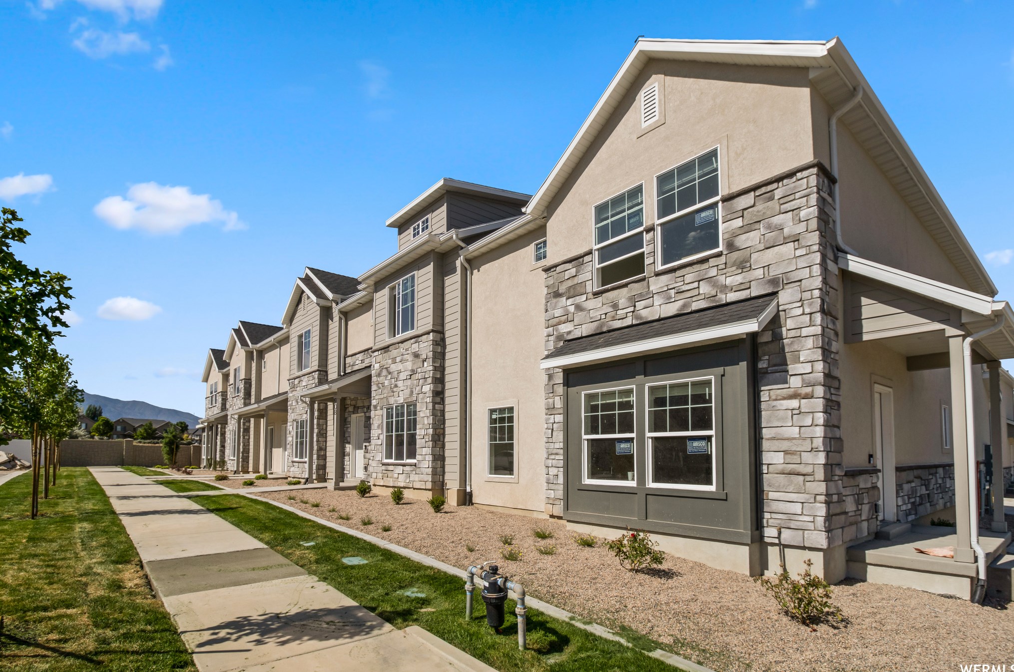 895 1280, Lake Shore, UT 84660-5554