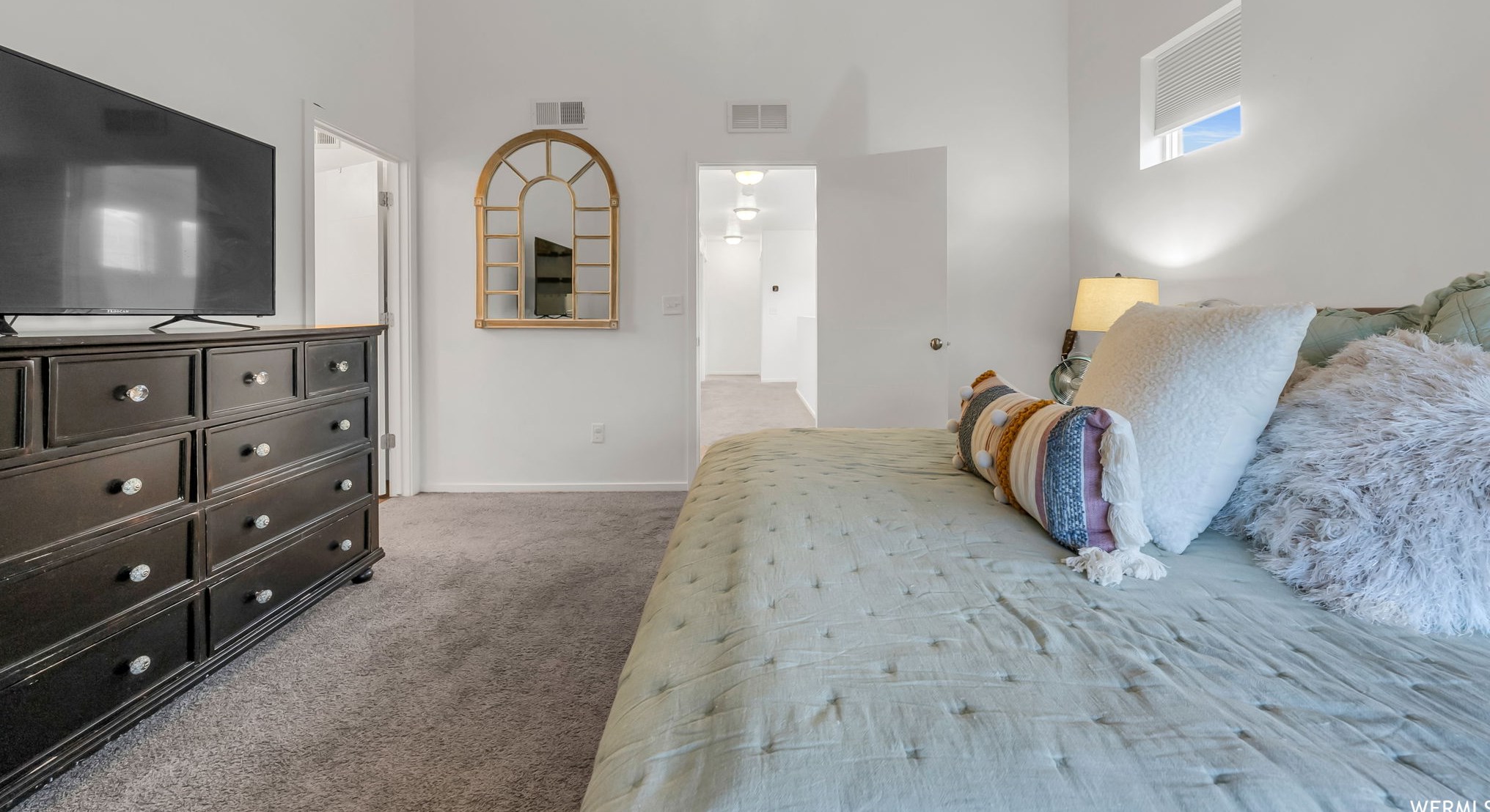 11628 Alexandria Dr, Riverton UT 84095-5997 exterior