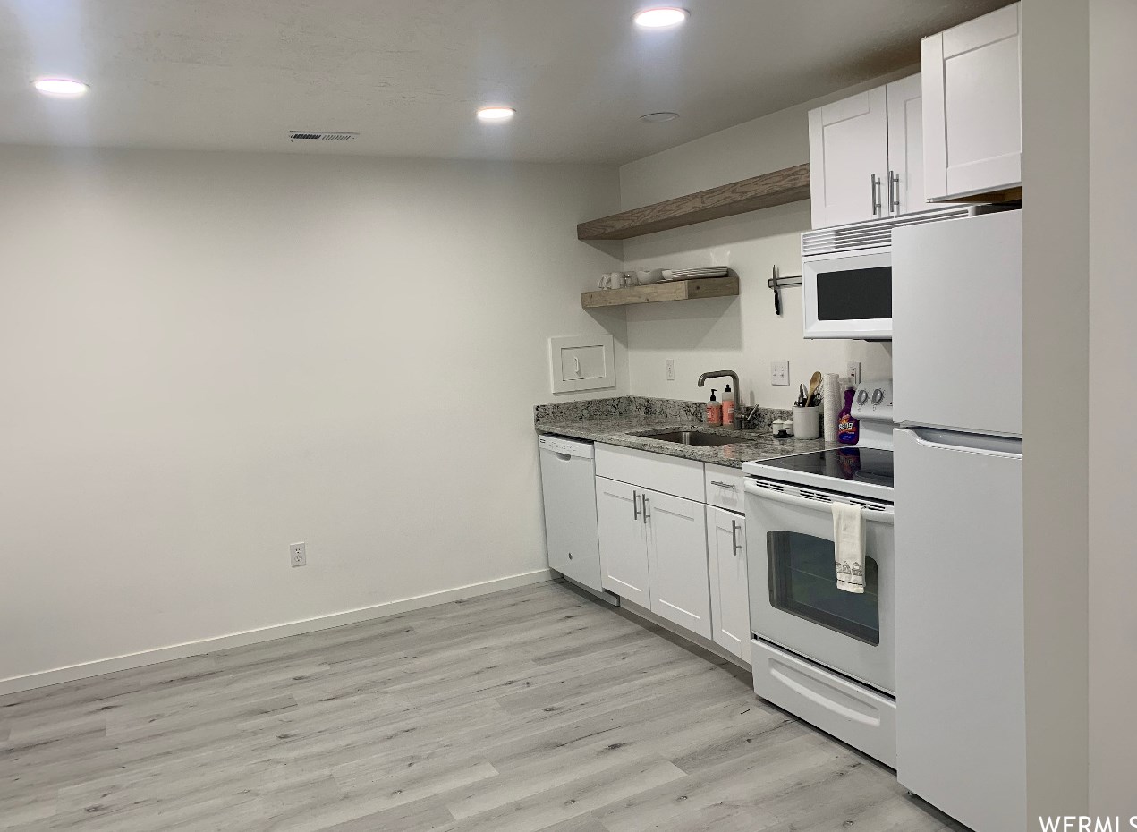 11628 Alexandria Dr, Riverton UT 84095-5997 exterior