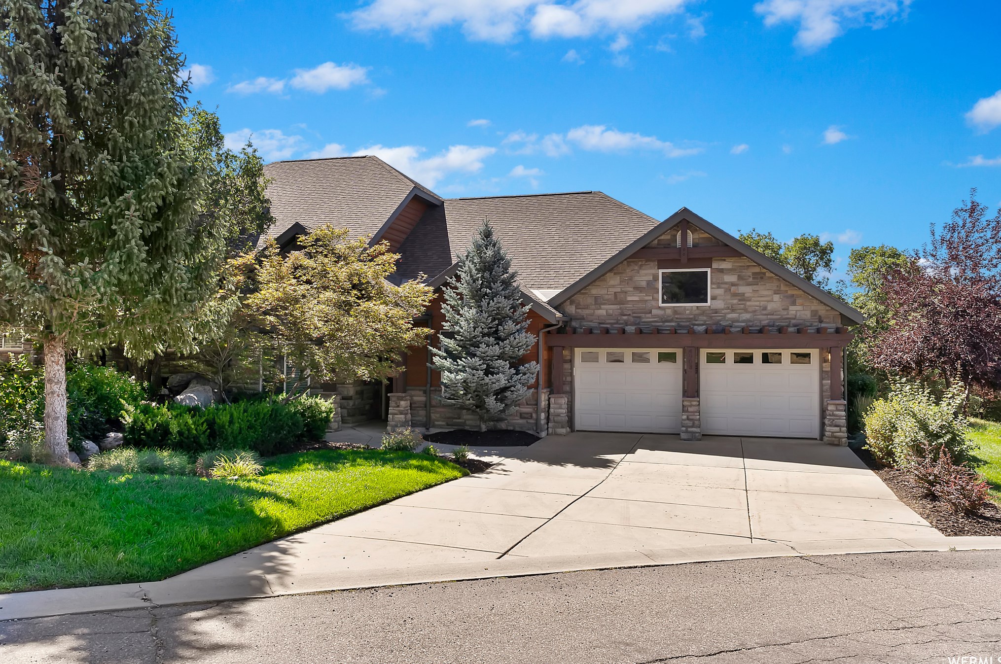4903 Eagleridge Dr, Eden, UT 84310-5403