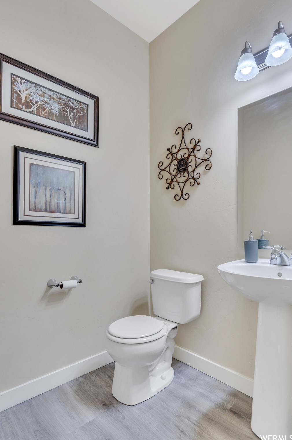 11614 Alexandria Dr, Riverton UT 84095-5997 exterior