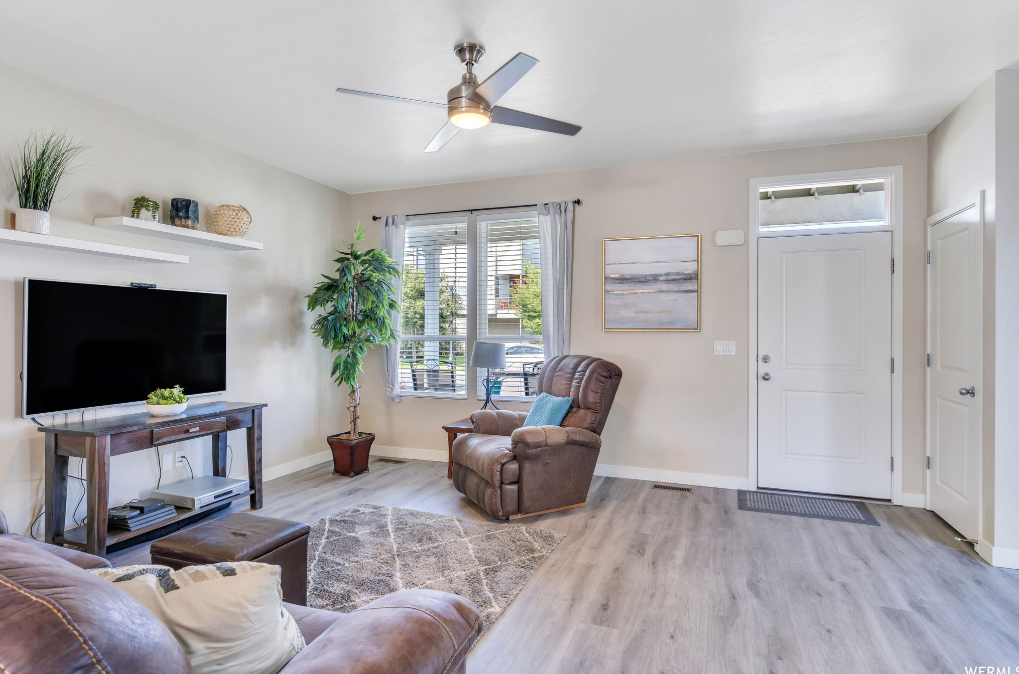 11614 Alexandria Dr, Riverton UT 84095-5997 exterior