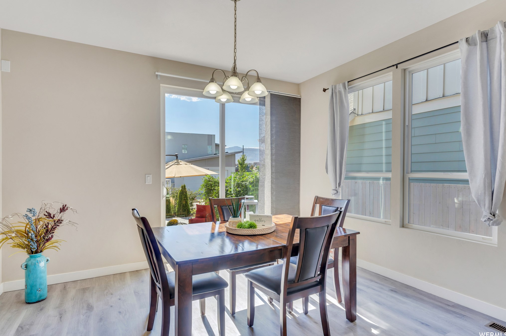 11614 Alexandria Dr, Riverton UT 84095-5997 exterior