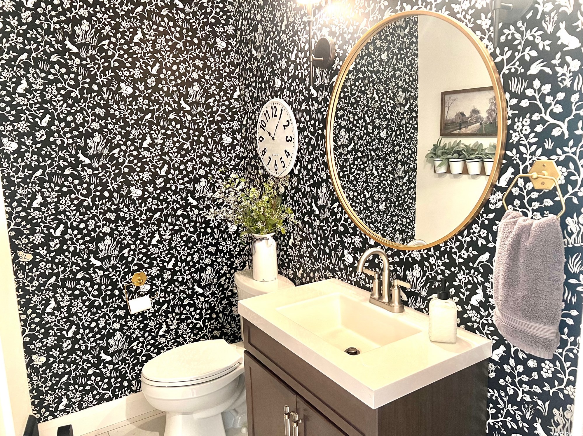 2166 1025, Syracuse UT 84075-7079 exterior