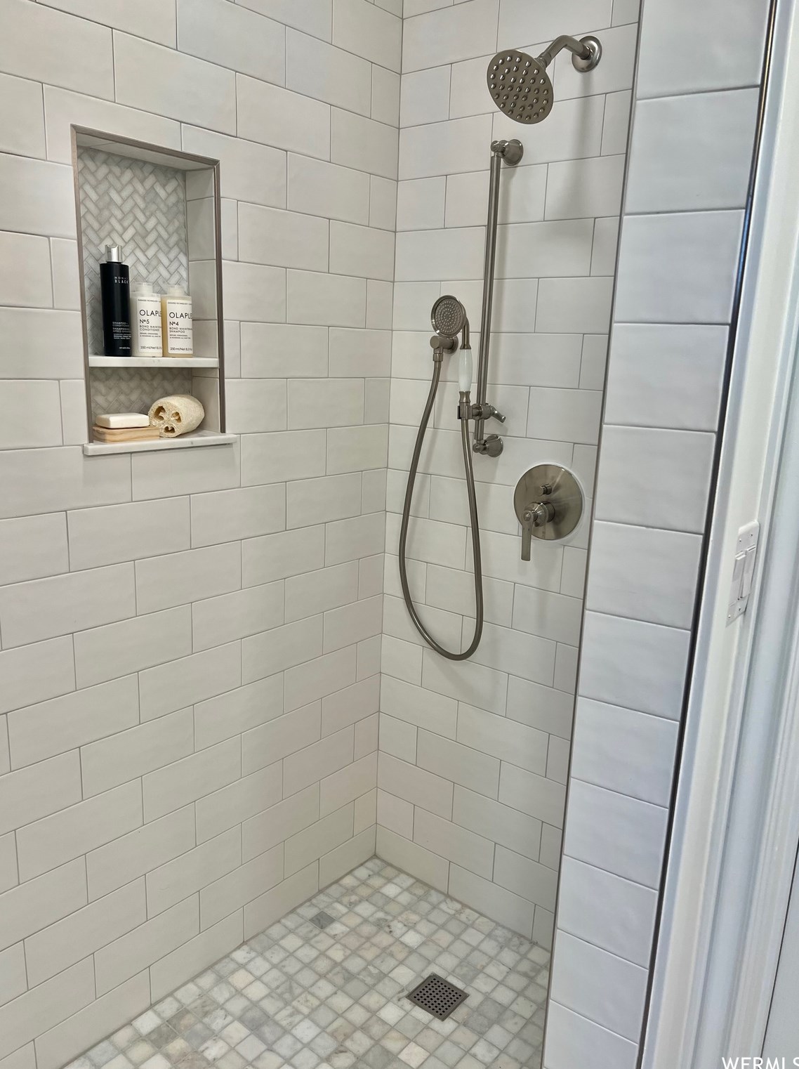 2166 1025, Syracuse UT 84075-7079 exterior