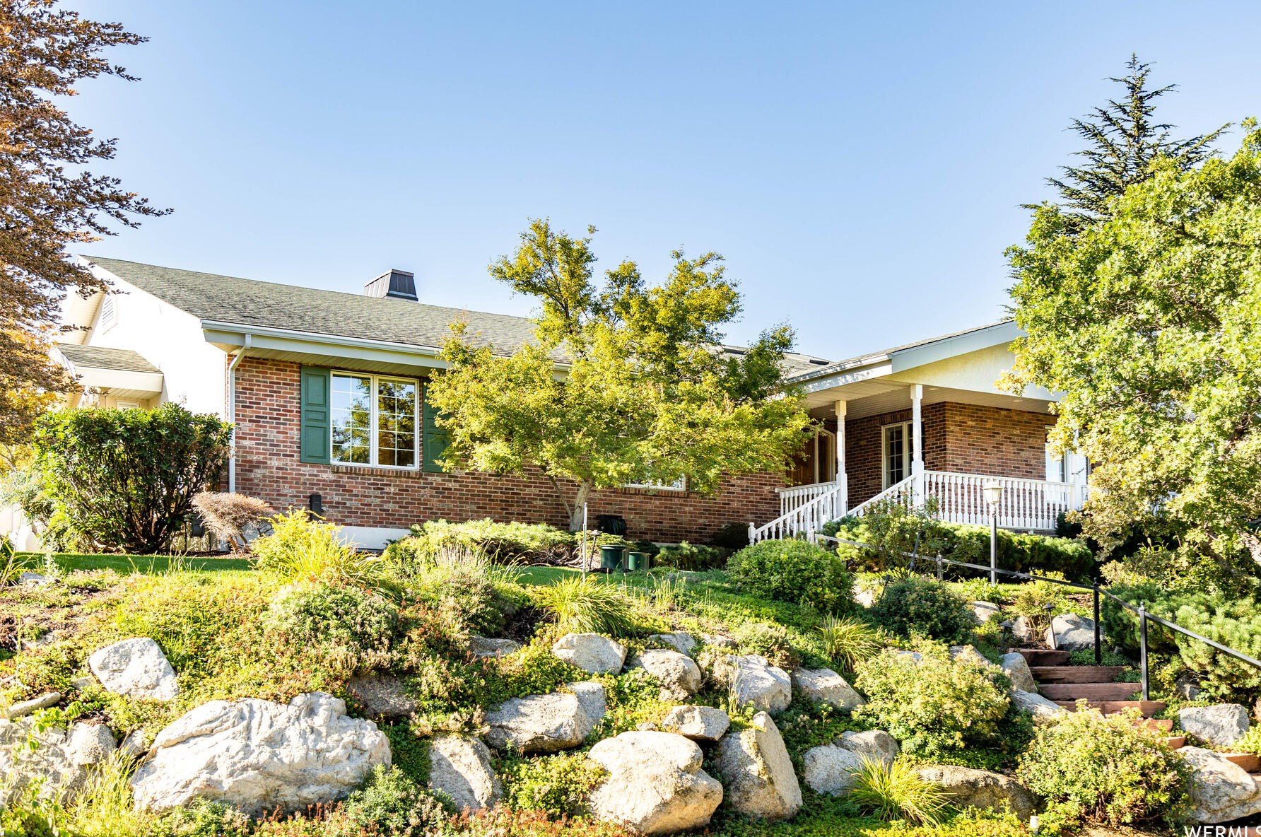 1922 Course View Ln, Draper, UT 84020-9168
