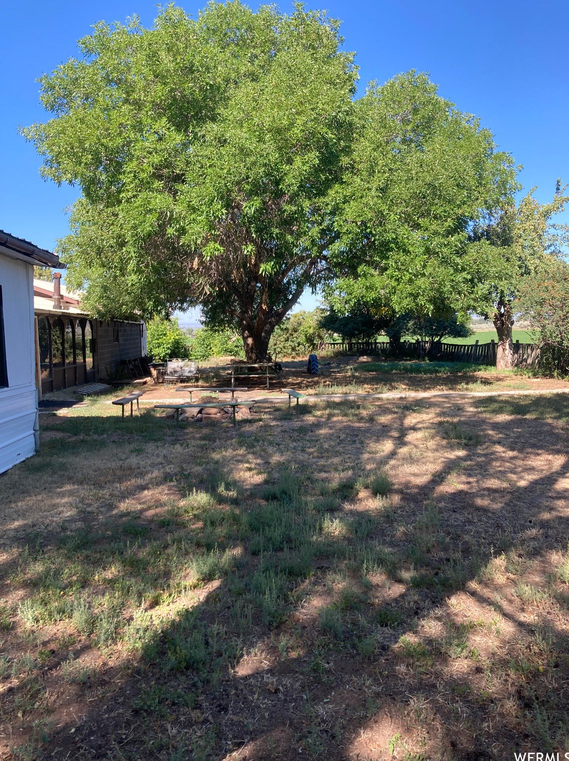 10637 7000, Lapoint, UT 84039
