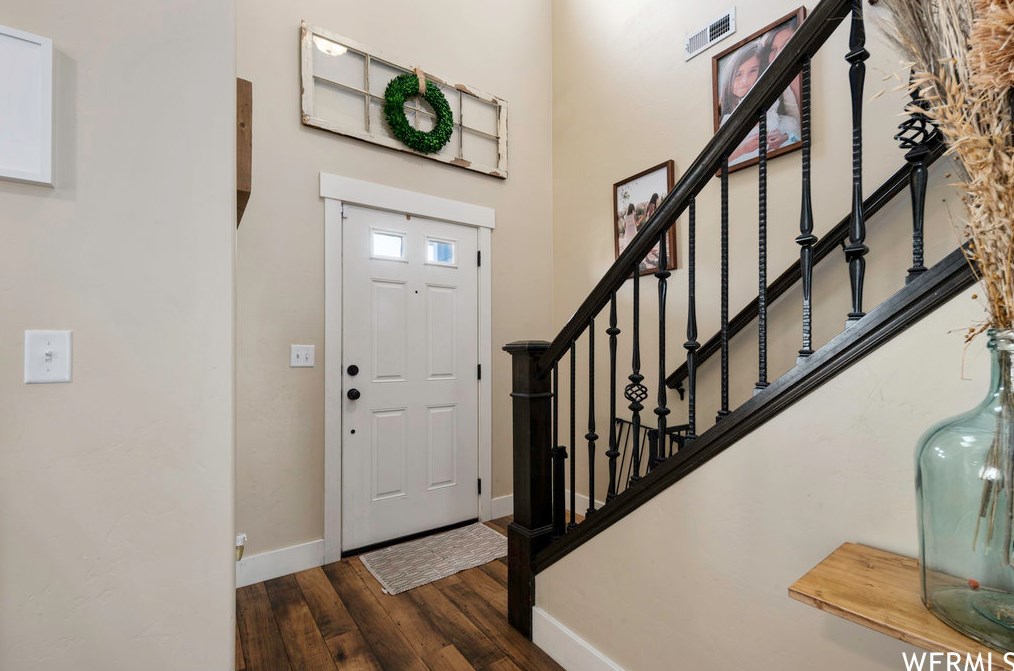 3469 Oak Crest Dr, Lehi, UT 84043-6642