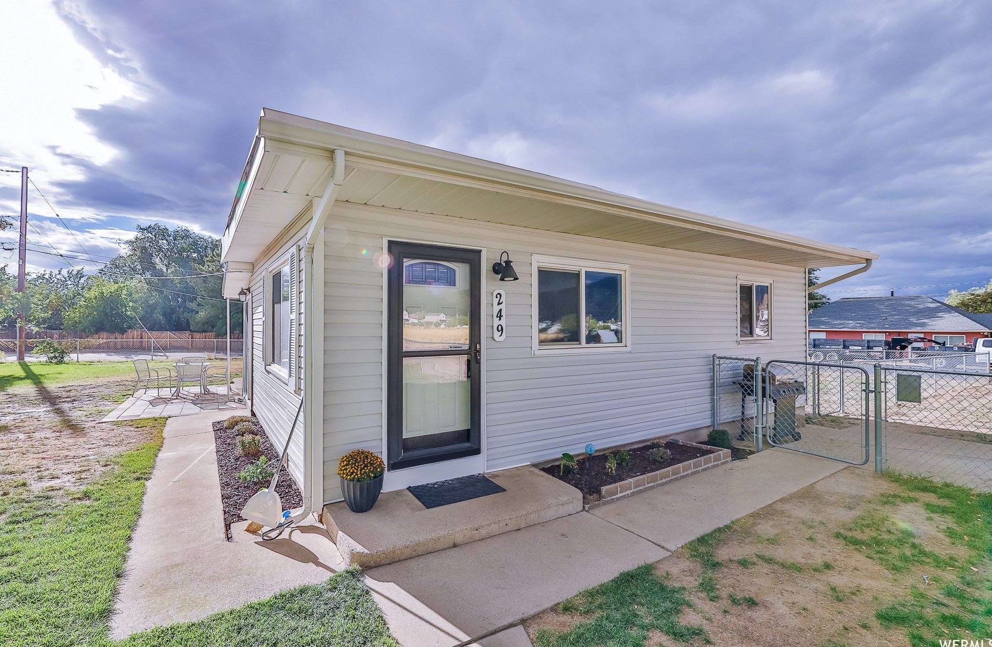 249 7th St, Lake Point, UT 84074-2470