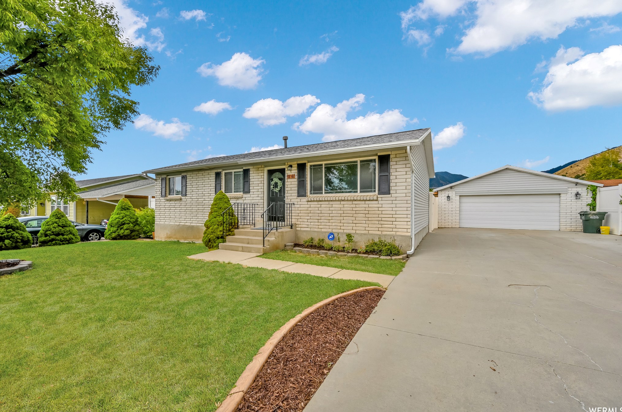 819 690, Lake Point, UT 84074-3209