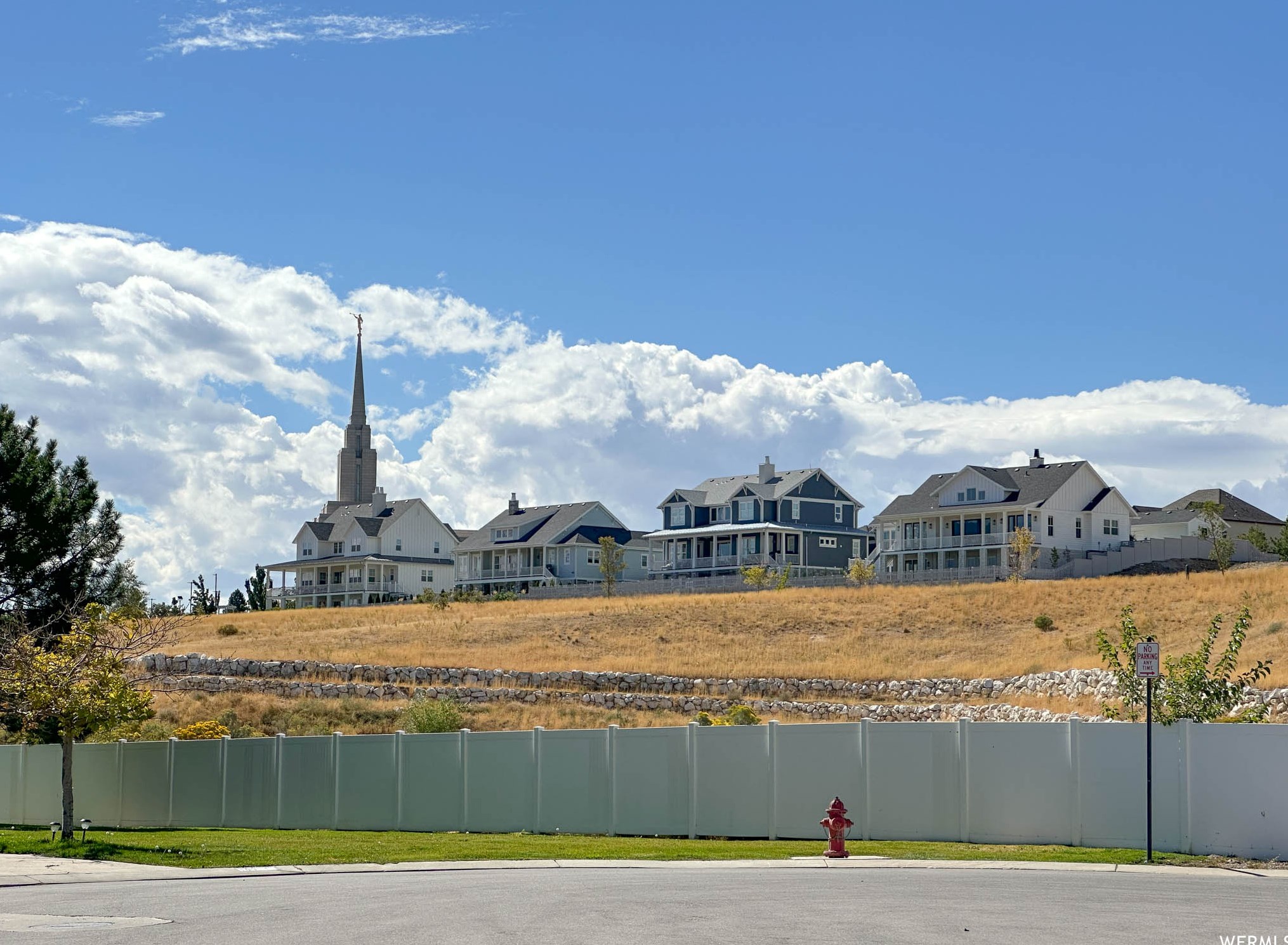 10901 Poplar Brk Pl, Riverton UT 84095-3942 exterior