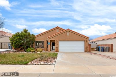 2432 S 675 W, Hurricane, UT 84737 - Photo 1