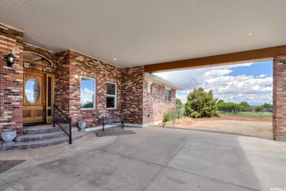 422 S Creek Rd, Monticello, UT 84535 - Photo 2