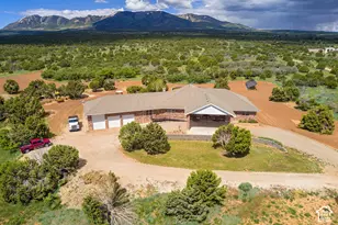 422 S Creek Rd, Monticello, UT 84535 - Photo 8