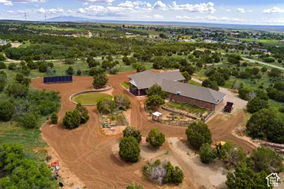 422 S Creek Rd, Monticello, UT 84535 - Photo 12