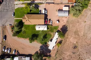 195 E 200 N, Moab, UT 84532 - Photo 8