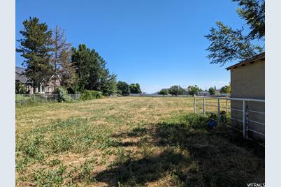 2078 E Cherry Ln N, Layton, UT 84040 - Photo 1