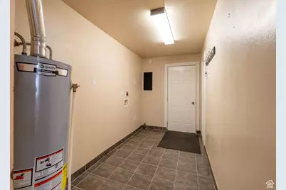 49 E 400 S, Monticello, UT 84535 - Photo 28