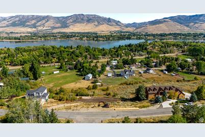 6552 E 1100 S, Huntsville, UT 84317 - Photo 1