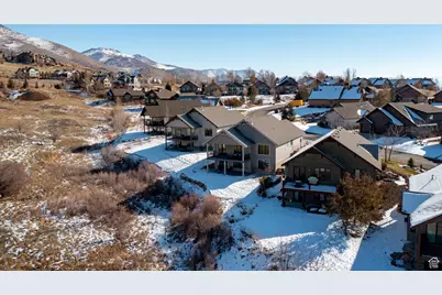 5882 E Big Horn Pkwy E #501, Eden, UT 84310 - Photo 34