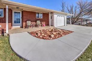165 E 200 S, Monticello, UT 84535 - Photo 2