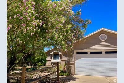 1039 E Pack Creek Dr, Moab, UT 84532 - Photo 2