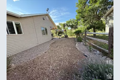 1039 E Pack Creek Dr, Moab, UT 84532 - Photo 34
