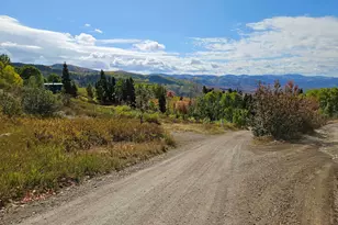 53 N Deer Valley Dr, Fairview, UT 84629 - Photo 2