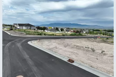 12 N 1150 E #8, Smithfield, UT 84335 - Photo 2