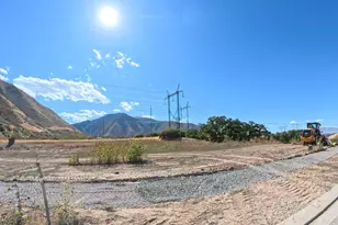 251 E Mapleton Estates Dr S, Mapleton, UT 84664 - Photo 1