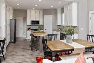 45 N Village Park Dr E, Layton, UT 84041 - Photo 16