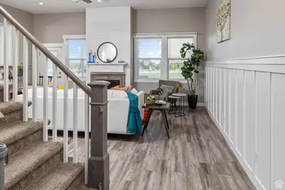 45 N Village Park Dr E, Layton, UT 84041 - Photo 22