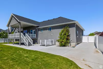 45 N Village Park Dr E, Layton, UT 84041 - Photo 66