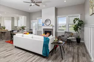 45 N Village Park Dr E, Layton, UT 84041 - Photo 8