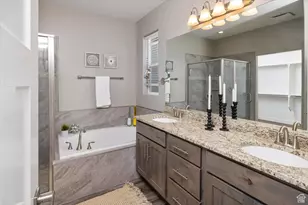 45 N Village Park Dr E, Layton, UT 84041 - Photo 30