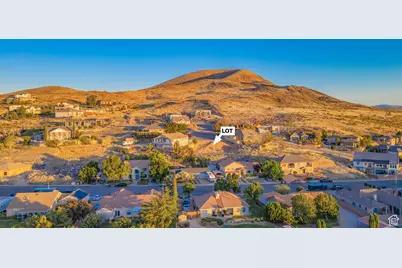 2523 W Spilsbury Ct, Hurricane, UT 84737 - Photo 8