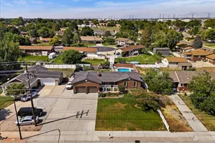 1154 W 1700 S, Syracuse, UT 84075 - Photo 2